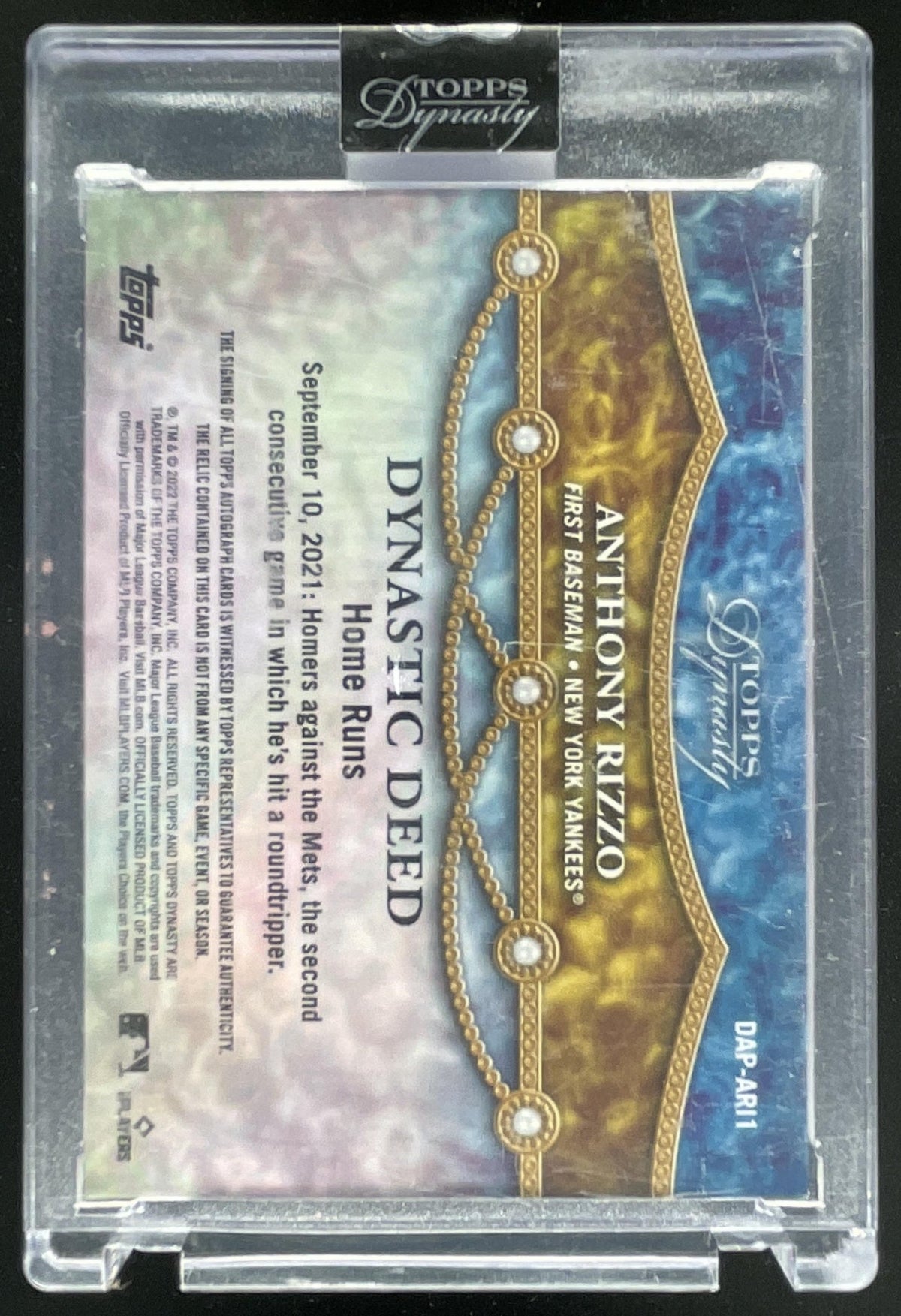 2022 Topps Dynasty Autographed Patch Gold #DAP-ARI1 Anthony Rizzo Auto 1/1