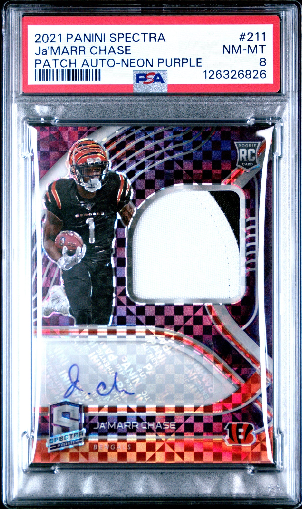 Ja'Marr Chase 2021 Panini Spectra Patch Auto-Neon Purple 16/30 #211 PSA 8