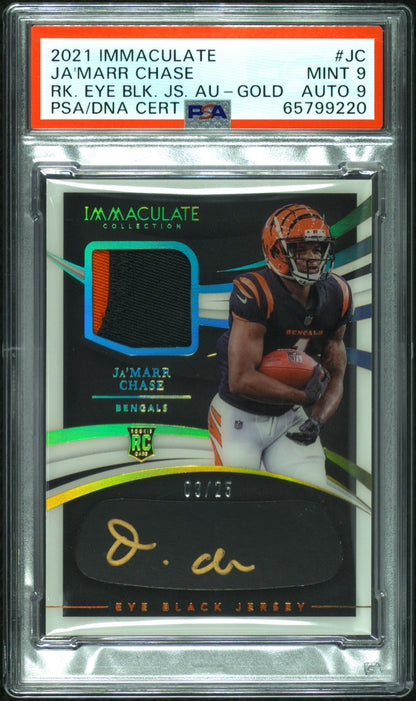 Ja'Marr Chase 2021 Panini Immaculate Collection Rookie Eye Black Jersey Autographs Rk. Eye Blk. Js. Au-Gold 9/25 #JC PSA 9 Auto 9