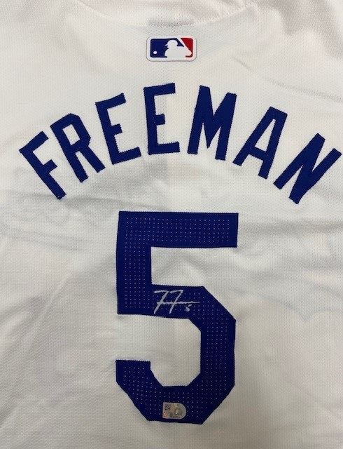 Freddie Freeman Autographed White LA Dodgers Authentic Jersey