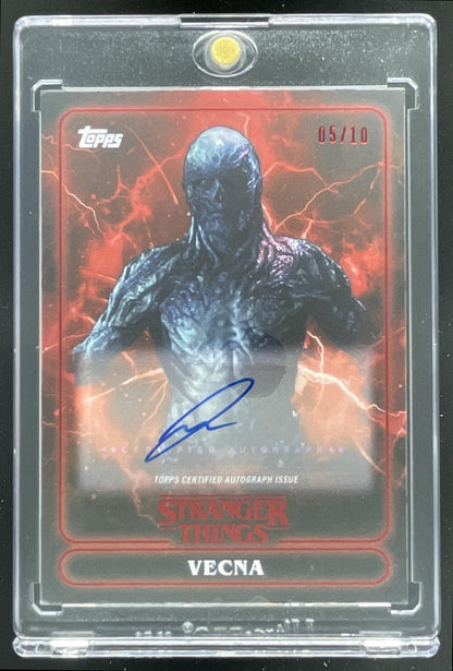 2025 Topps Stranger Things Autographs Red Jamie Campbell Bower Vecna Auto /10