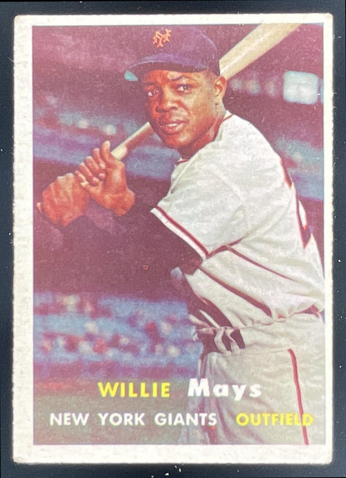 1957 Topps #10 Willie Mays
