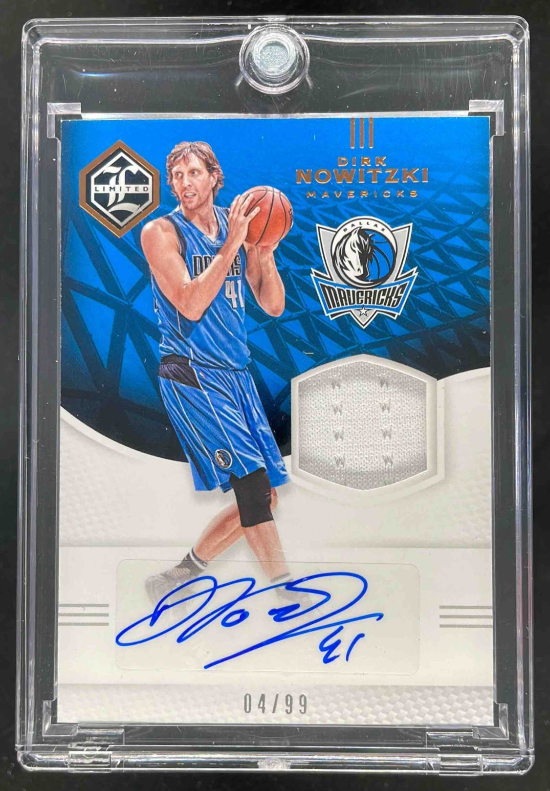 2016-17 Panini Limited Limited Jersey Signatures #LJS-DN Dirk Nowitzki Auto /99